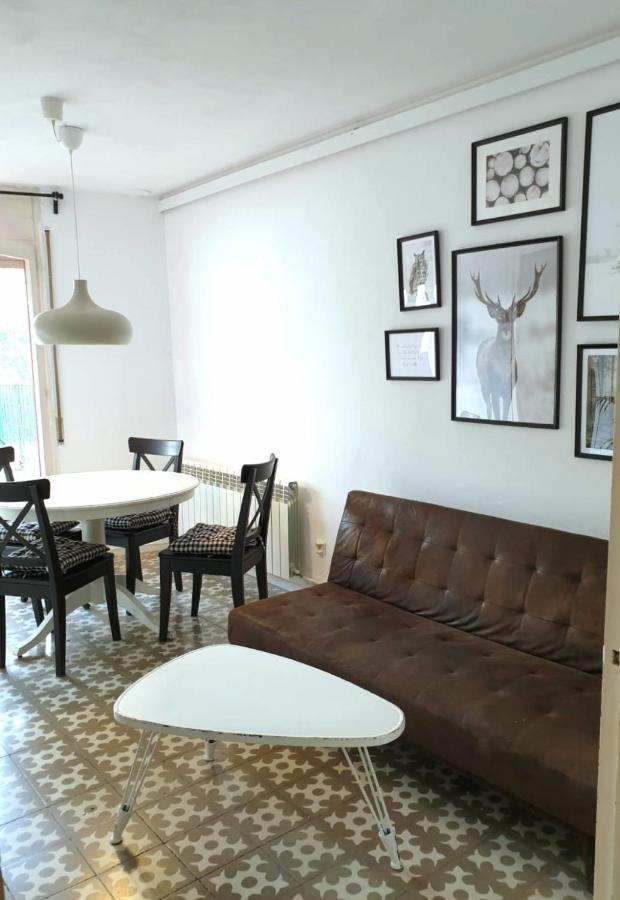 Casa Lola - Terraza Panoramica En El Centro Del Pueblo Daire Sant Joan de les Abadesses Dış mekan fotoğraf